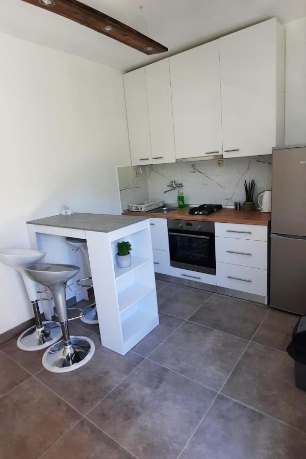 Apartments By The Sea Zuljana, Peljesac - 19080 외부 사진